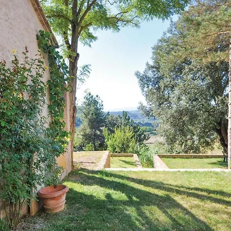 Sanlucchese 4 Holiday home *